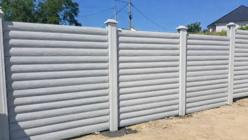 Betonska ograda Poluoblica standard — prodaja i ugradnja